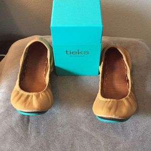 Tieks